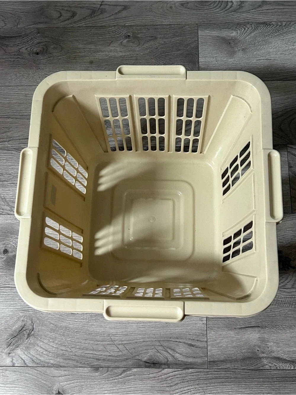 Tucker Laundry basket